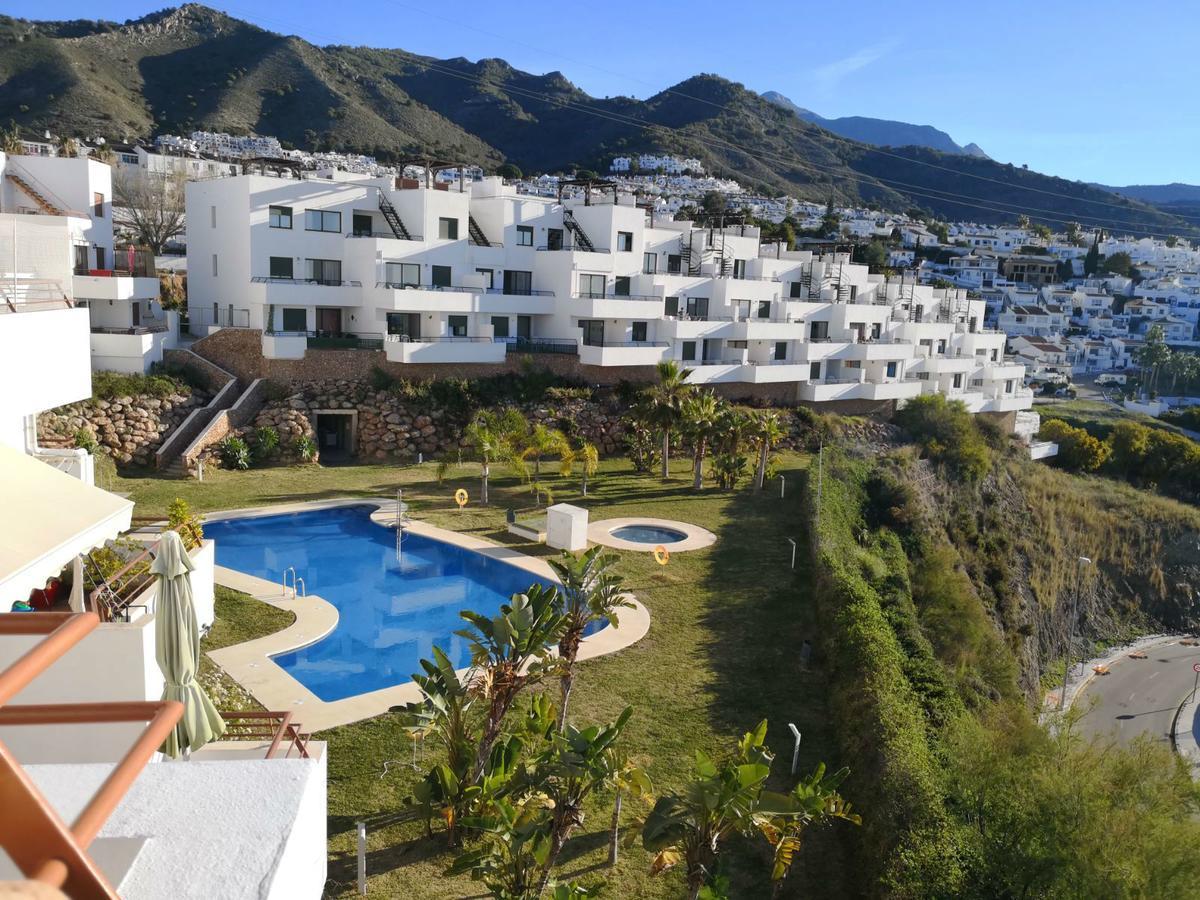 Altos De Nerja Apartment Ngoại thất bức ảnh